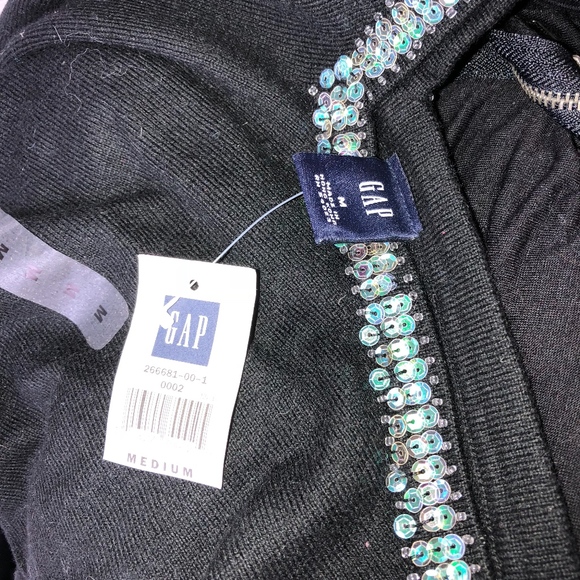 GAP black V-neck sequin trim sweater/NWT - Picture 7 of 7